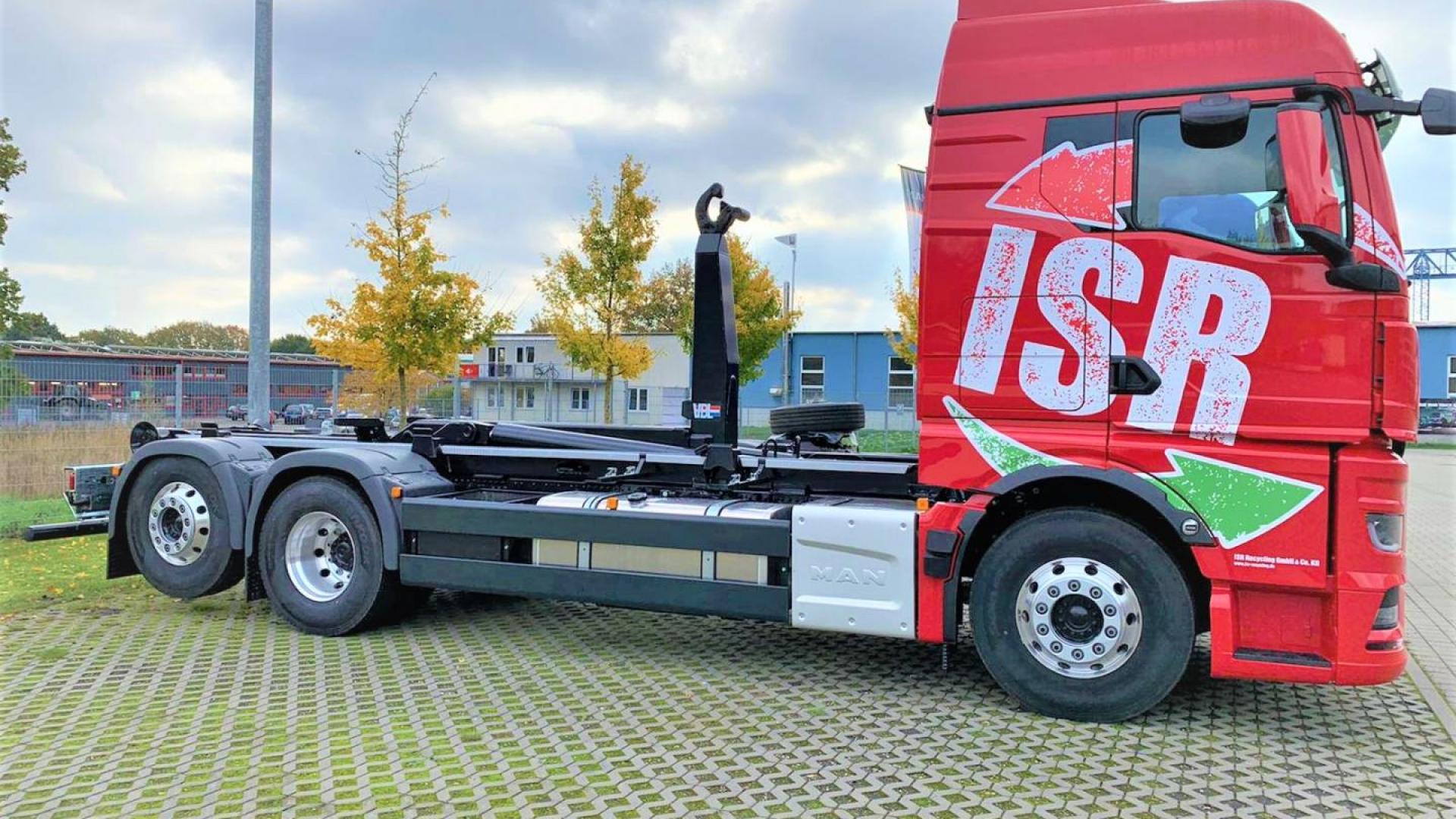 The first of eight hookloaders to be delivered to ISR
